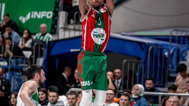 P. Karşıyakalı Errick McCollum haftanın 5'ine seçildi