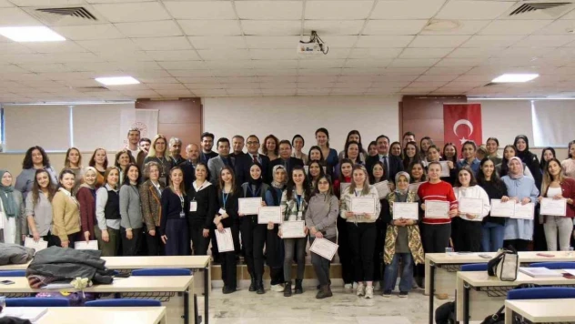 PAÜ Hastanesi, Yenidoğan Canlandırma Programına ev sahipliği yaptı