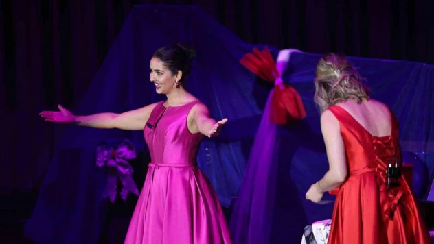 Piyano Festivali'nde sahne çocukların