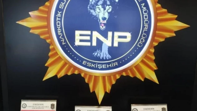 Polis sokaklardan torbacıları temizledi