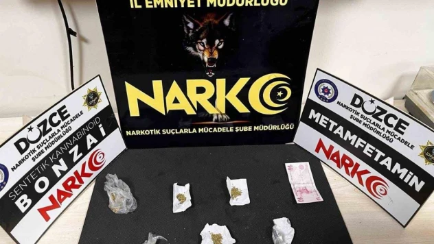 Polisten uyuşturucu ve kaçakçılık operasyonu