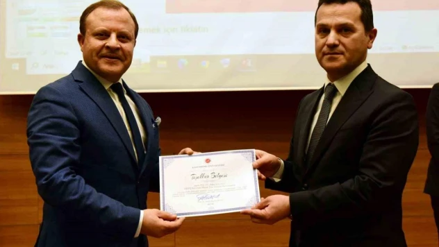 Prof. Dr. Kalınlı: 'Günümüzde elde edilen bilgiler çok hızlı bir şekilde yenileniyor'