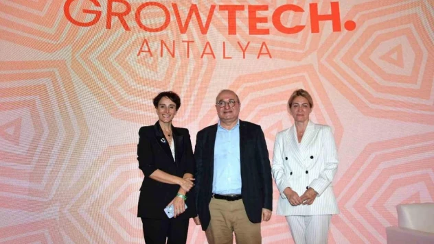 Prof. Dr. Mikdat Kadıoğlu: 'Tarıma elverişli alanlarda yapılaşmadan acilen vazgeçilmiştir'