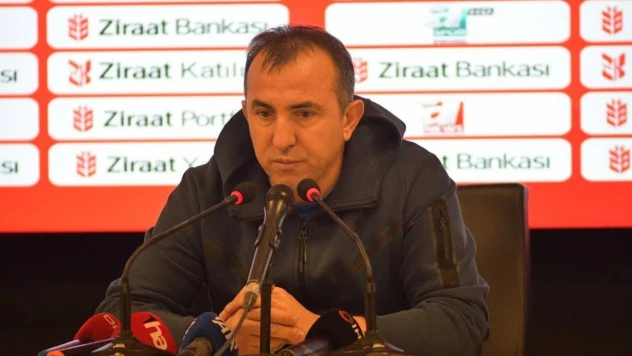 Recep Uçar: 'Saçma sapan geçişten yediğimiz bir golle maçı kaybettik'