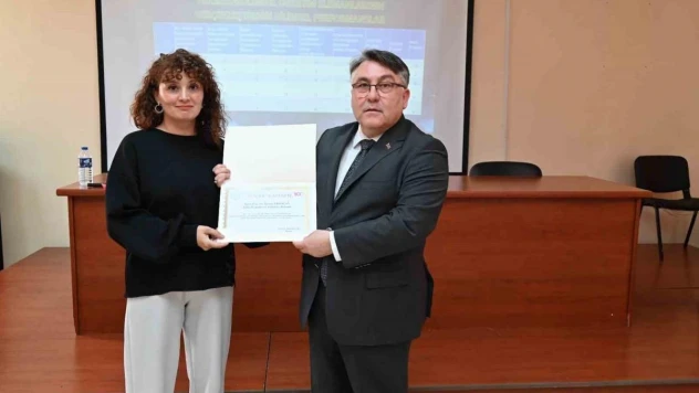 Rektör Özölçer, Ahmet Erdoğan Sağlık Hizmetleri MYO akademik genel kurul toplantısına katıldı