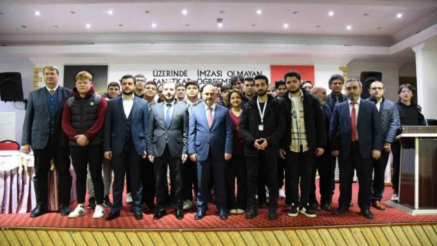 Rektör Sözbir lise öğrencileriyle buluştu