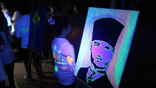 Renklerle karanlığı aydınlattılar