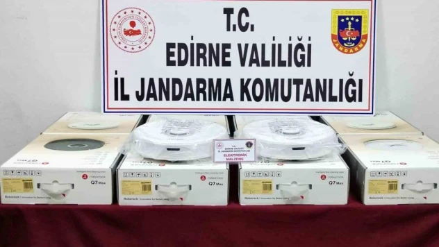 Robot süpürgeler Jandarmadan geçemedi