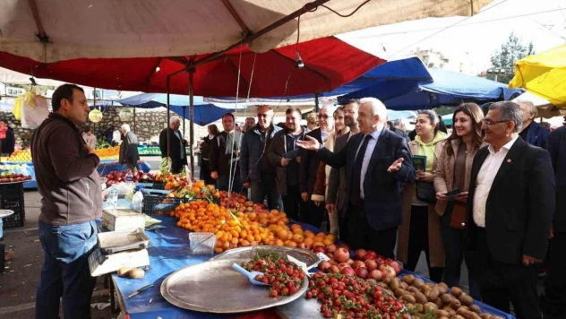 Şadi Özdemir: 'Ataevler pazaryeri hızla tamamlanacak'