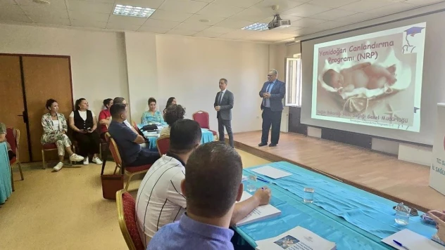 Sağlık çalışanlarına Yenidoğan Canlandırma Programı eğitimi verildi