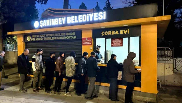 Şahinbey'de her gün 14 bin kişiye çorba ikramı