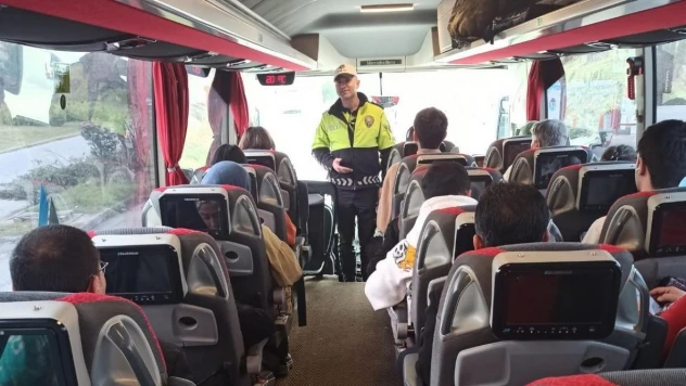 Samsun'da 30 binden fazla yolcuya emniyet kemerinin önemi anlatıldı