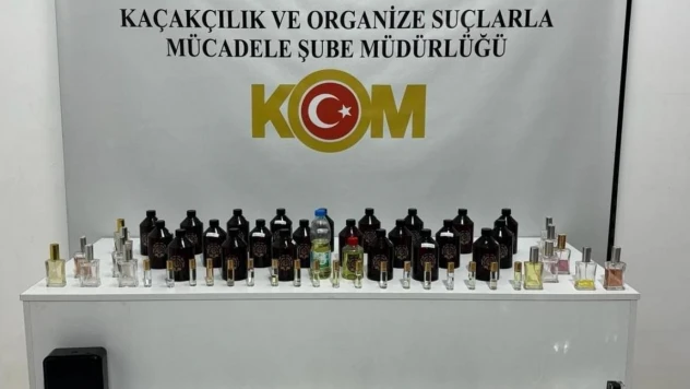 Samsun'da gümrük kaçağı parfüm ele geçirildi