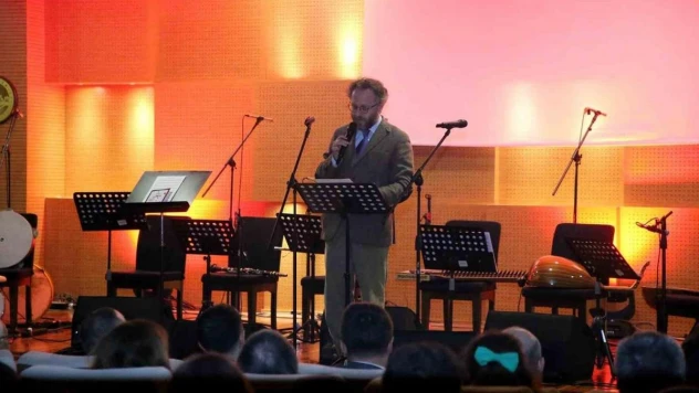 Sanatın ve bilimin merkezi Büyükşehir Akademi'de 'ruha' işleyen bir veda