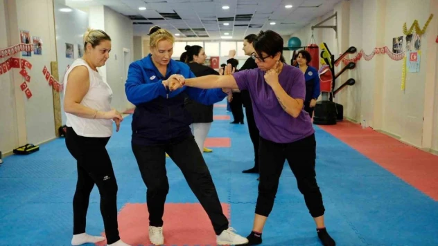 Seferihisarlı kadınlara savunma sanatı kursu