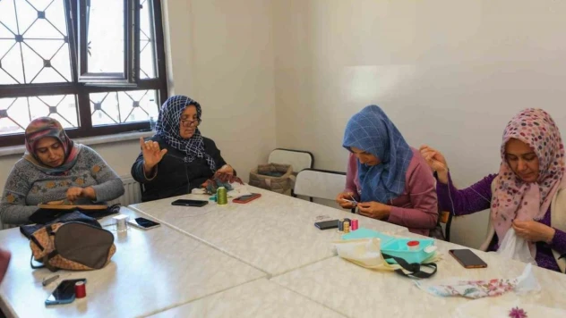 Şehitkamil'de mefruşat kursuna yoğun ilgi