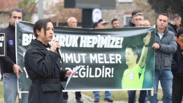 Selçuk Belediye Başkanı Filiz Ceritoğlu Sengel, hakem Halil Umut Meler'e yapılan saldırıyı şiddetle kınayarak tepkilerini dile getirdi
