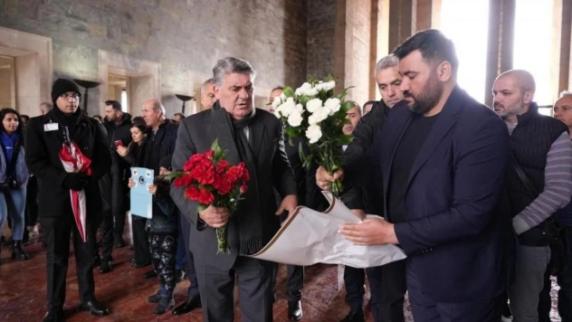 Serdal Adalı, Anıtkabir'i ziyaret etti