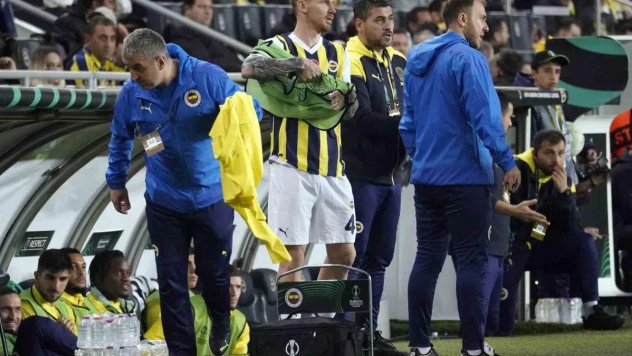 Serdar Aziz, 71 gün sonra formasını kavuştu