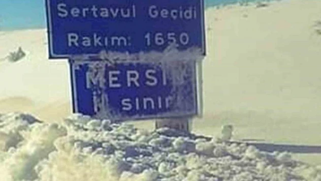 Sertavul Geçidi'nde kar lastiği olmayan araçların geçişine izin verilmiyor