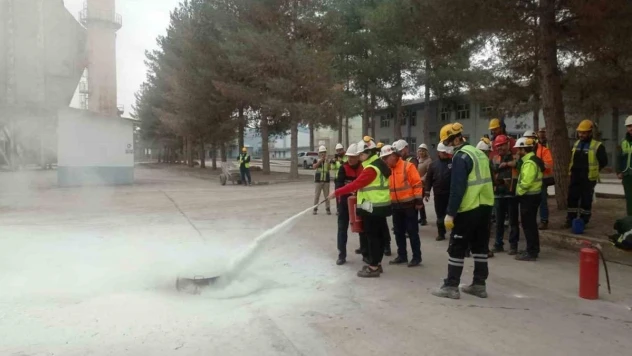 Siirt'te çimento fabrikasında acil durum tatbikatı