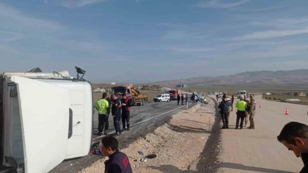 Siirt'te zincirleme kaza: 1 ölü, 3 yaralı