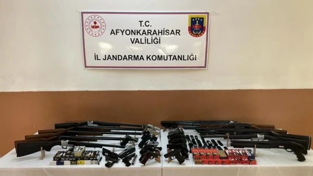 Silah kaçakçılarına yönelik operasyon: 5 gözaltı