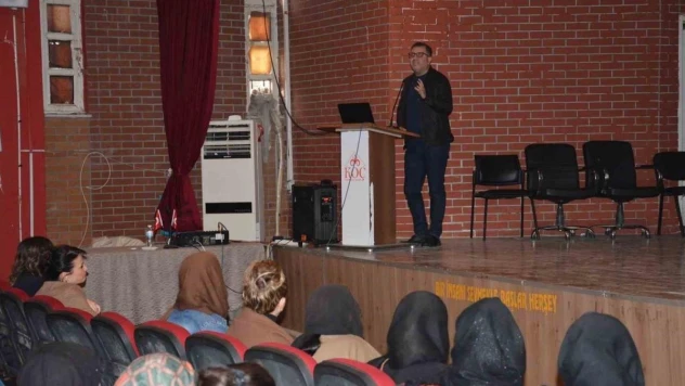 Silopi'de usta öğreticilere HEMBA semineri verildi