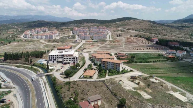Sındırgı'da 240 aile ev sahibi olacak
