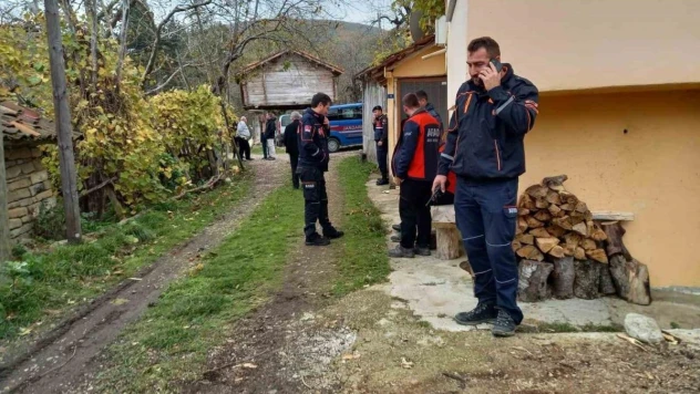 Sinop'ta aşırı fırtına tahıl ambarını devirdi: 1 ölü