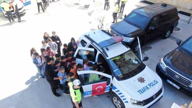 Şırnak'ta 'Trafik Güvenliği Haftası' etkinlikleri gerçekleştirildi