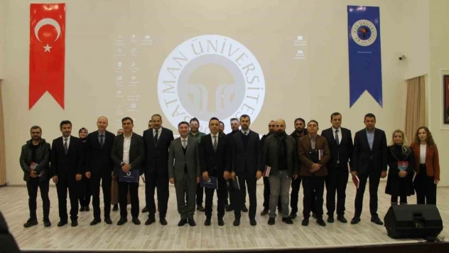 Sistem analizi ve enerji zirvesi kitapların lansmanı yapıldı