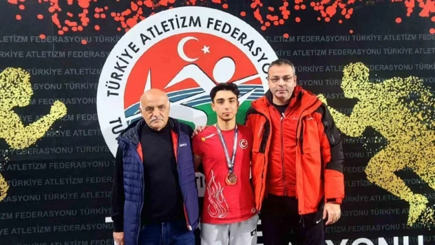 Sivaslı atletler derece yaptı