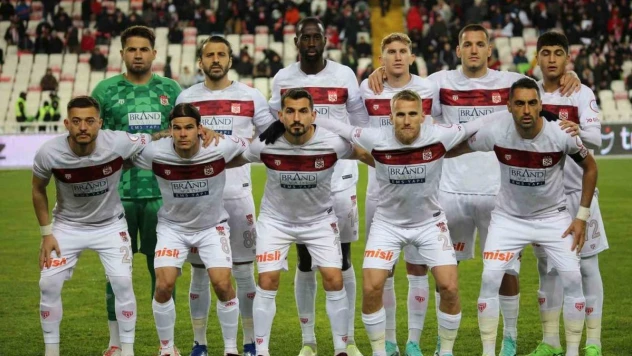 Sivasspor, Süper Lig'de 6. beraberliğini aldı
