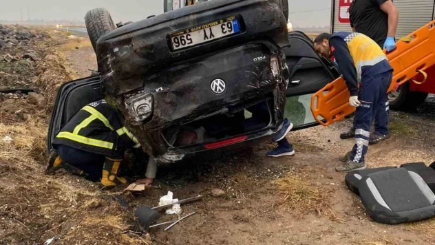 Siverek'te takla atan otomobilde bulunan 2 kişi yaralandı