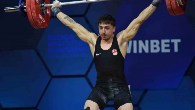 Sofya'da Muhammed ve Ferdi 2 gümüş, 1 bronz kazandı