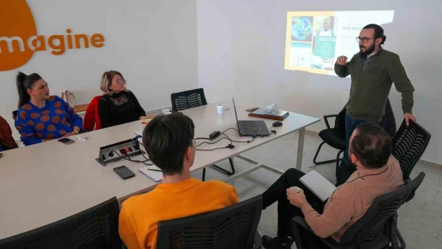 Sosyal girişimcilere sosyal medya eğitimi verildi