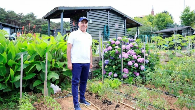 Sultangazi Belediyesi, hobi bahçeleri ile ilçe sakinlerinin doğa özlemini gideriyor