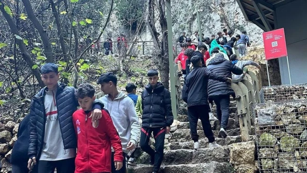 Sultangazili sporcular Mersin Gelişim Kampı'nda