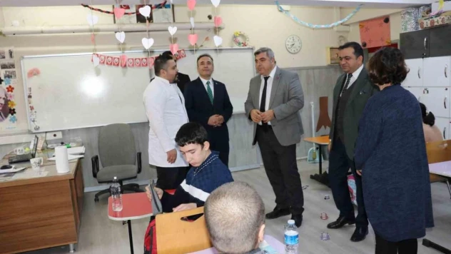 Sünnetci: 'Her bir öğrencimiz bizim için çok kıymetli'