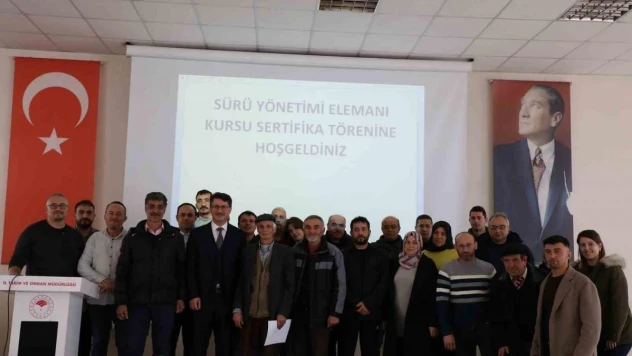 Sürü yönetimi eğitimi alan yetiştiricilere sertifikaları verildi