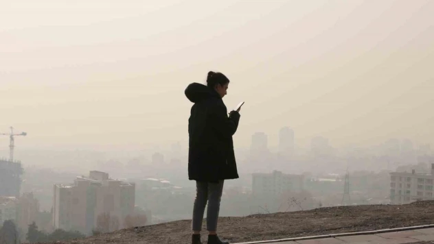 Tahran'da eğitime yoğun hava kirliliği arası