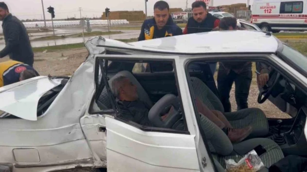 Takla atıp hurdaya dönen otomobilden hafif sıyrıklarla kurtuldu