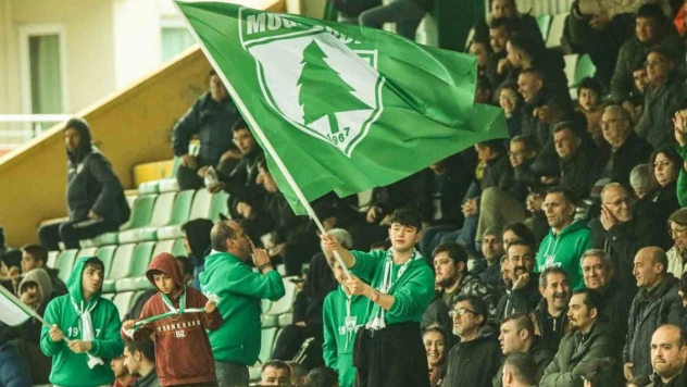 Taraftarlardan zorlu maça davet