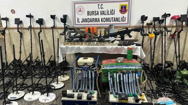 Tarihi eser kaçakçılarına jandarma göz açtırmıyor