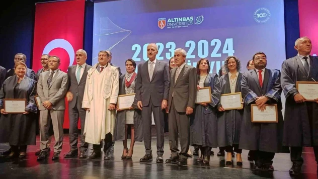 TBMM Başkanı Kurtulmuş: 'Filistin'de 42. gününe gelen bu durum insanlık ayıbıdır'