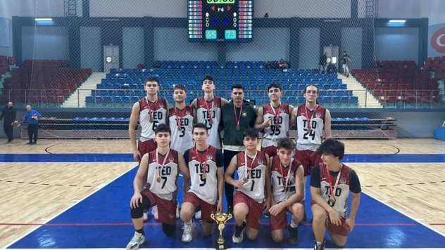 TED Düzce Koleji basketbolda şampiyon