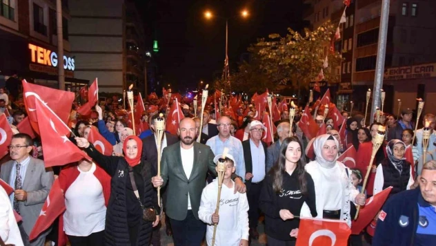 Tekkeköy Cumhuriyet'in 100. yılını coşkuyla kutladı