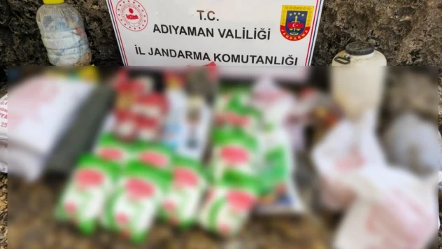 Teröristlere ait yaşam malzemesi ele geçirildi