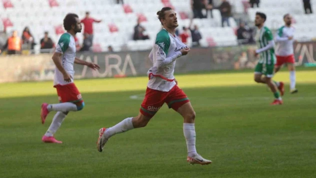 TFF 3. Lig: Karşıyaka: 3 - Sapanca Gençlik: 2